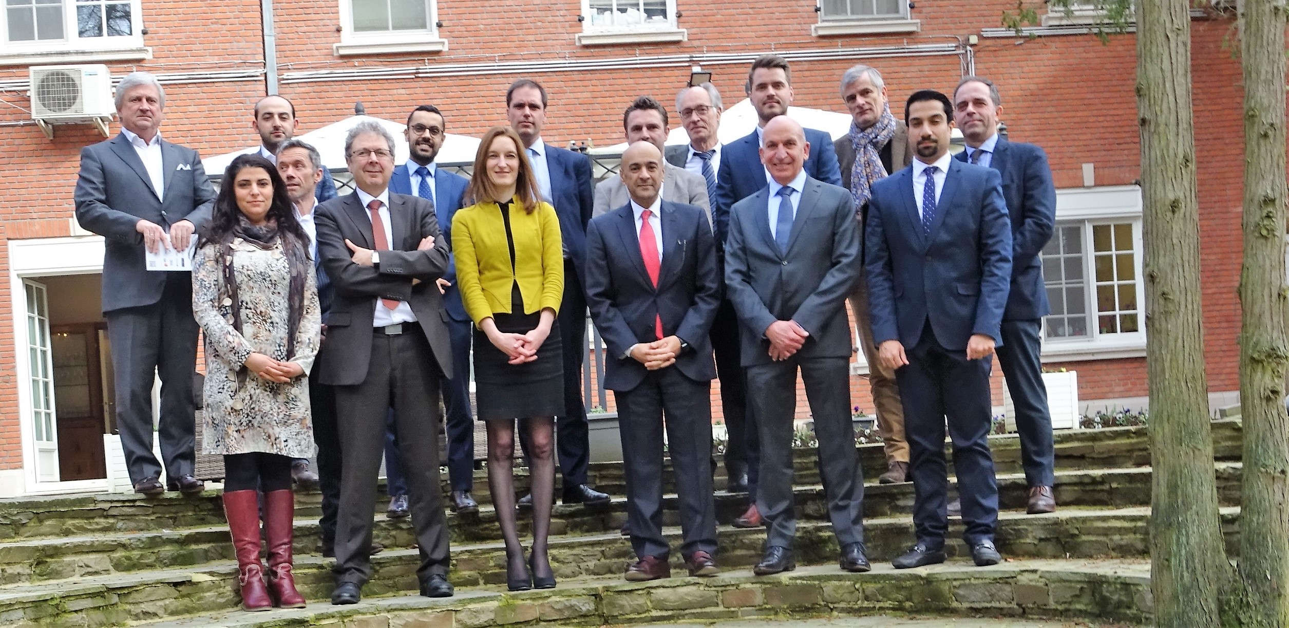 Kuwaiti ambassador Jasem al Budaiwi with members of the Belgian trade delegation KUNA photo1 Copy